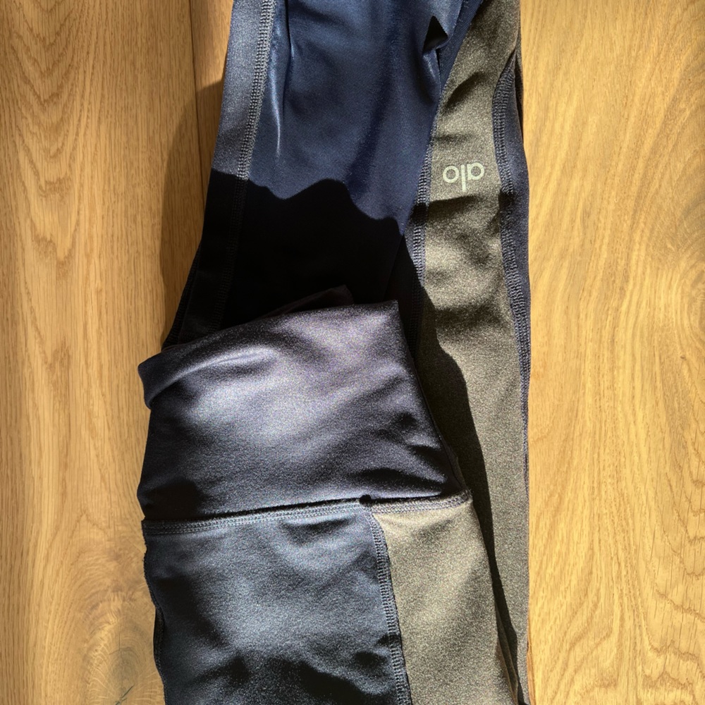 Alo yoga legging